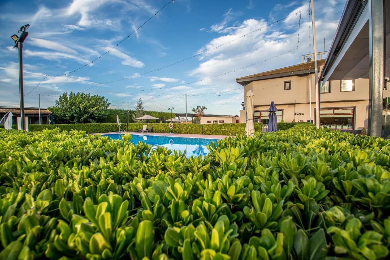 Hotel Nuevo Zenit Calahorra Exterior foto